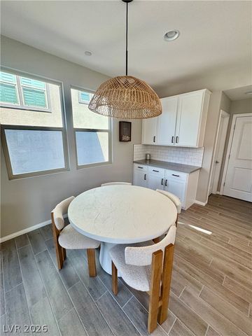 643 Solar Citrine Street, Las Vegas, NV 89138