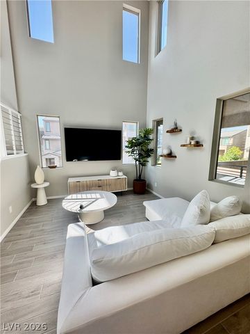 643 Solar Citrine Street, Las Vegas, NV 89138
