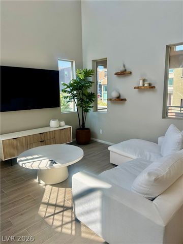 643 Solar Citrine Street, Las Vegas, NV 89138