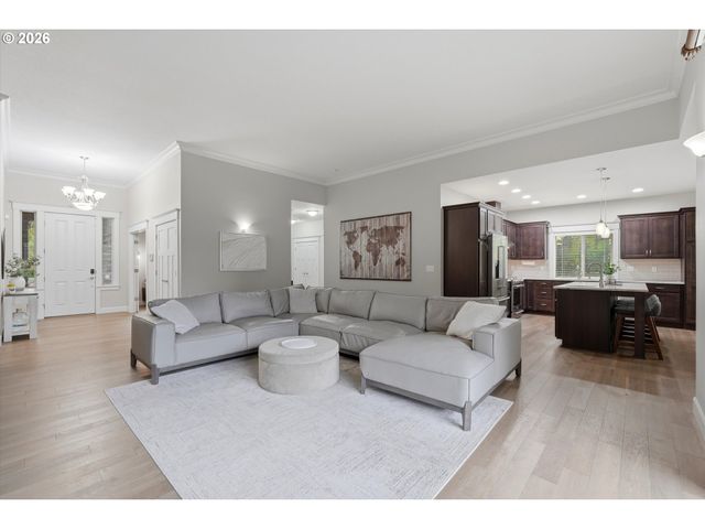 223 Se 29TH St, Gresham, OR 97080