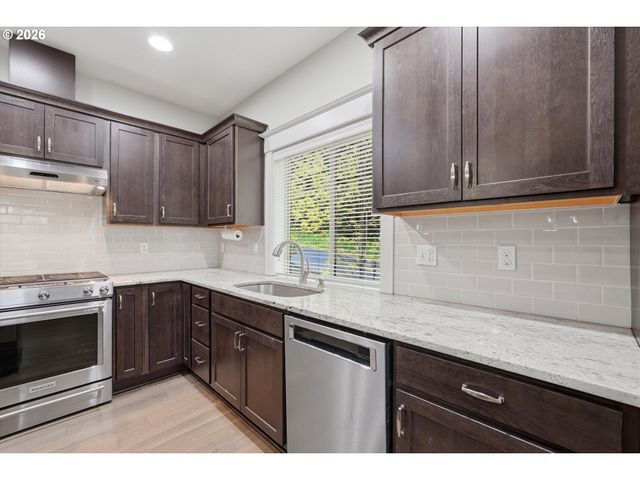 223 Se 29TH St, Gresham, OR 97080