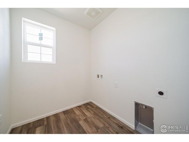 3433 Barkwood Dr, Johnstown, CO 80534