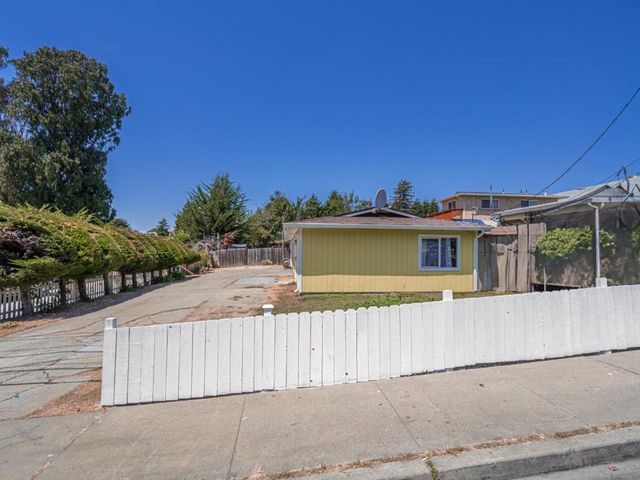 20 Marin Street, Watsonville, CA 95076