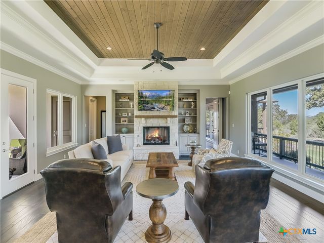 2145 San Jose Way, Canyon Lake, TX 78133