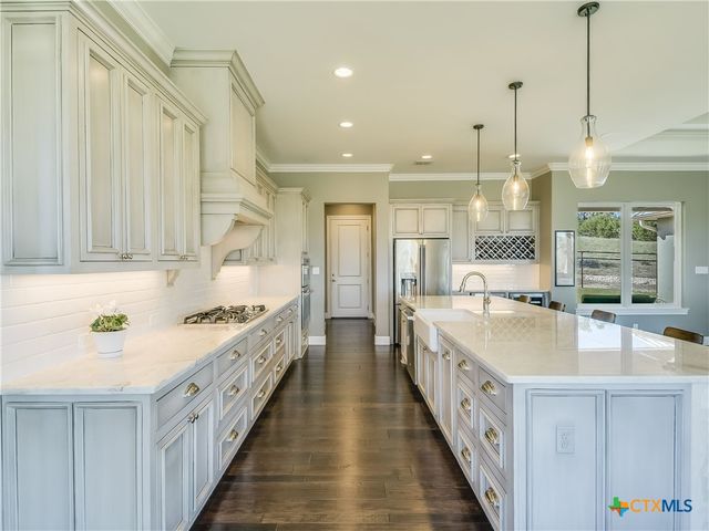 2145 San Jose Way, Canyon Lake, TX 78133