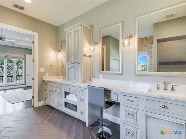 2145 San Jose Way, Canyon Lake, TX 78133