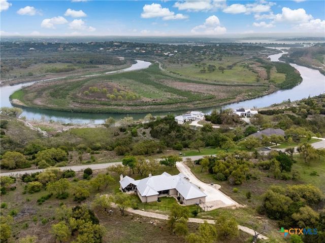 2145 San Jose Way, Canyon Lake, TX 78133