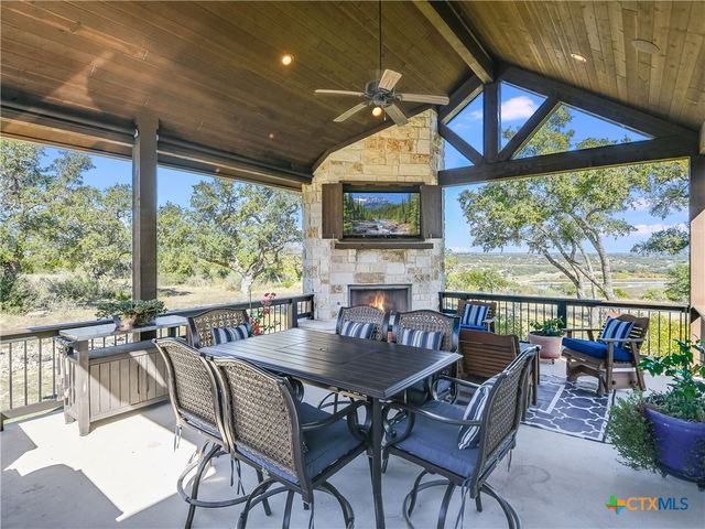 2145 San Jose Way, Canyon Lake, TX 78133