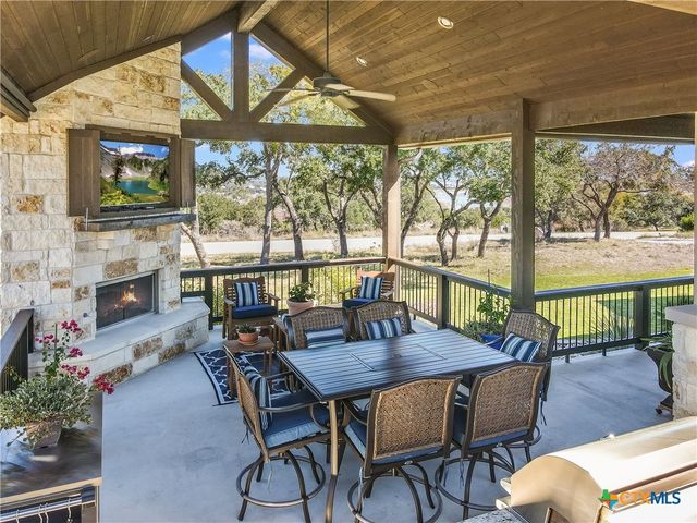 2145 San Jose Way, Canyon Lake, TX 78133
