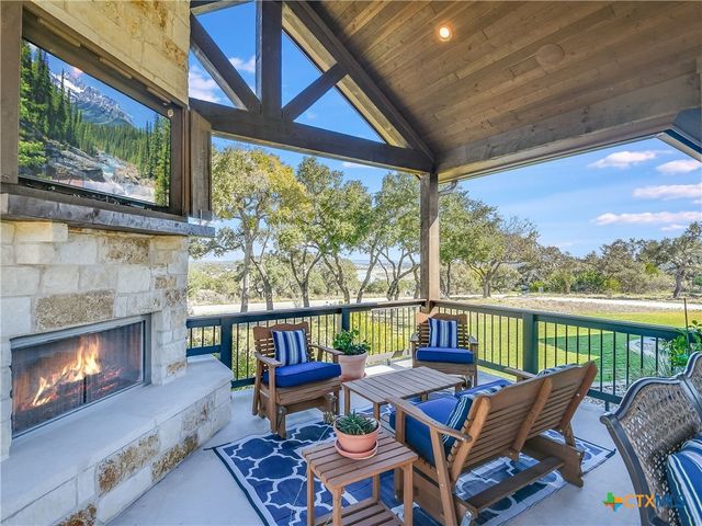 2145 San Jose Way, Canyon Lake, TX 78133