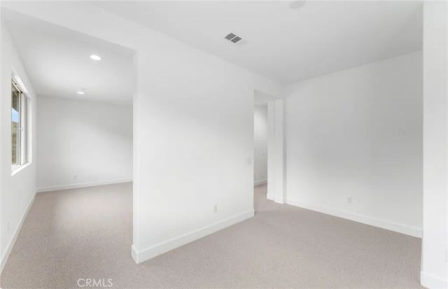 11814 Canoga Avenue, Chatsworth, CA 91311