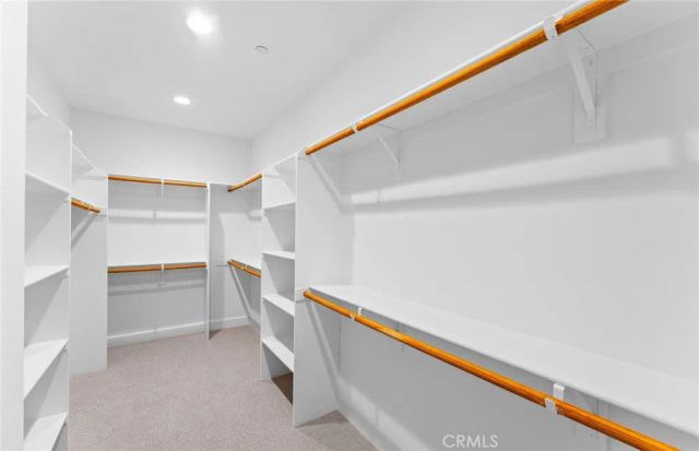 11814 Canoga Avenue, Chatsworth, CA 91311