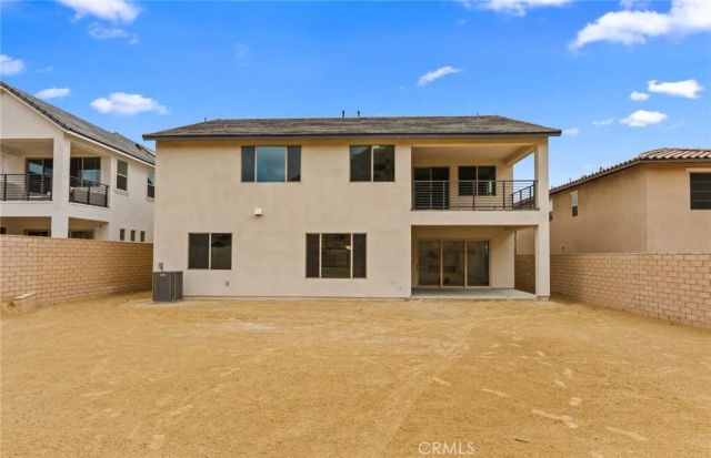 11814 Canoga Avenue, Chatsworth, CA 91311