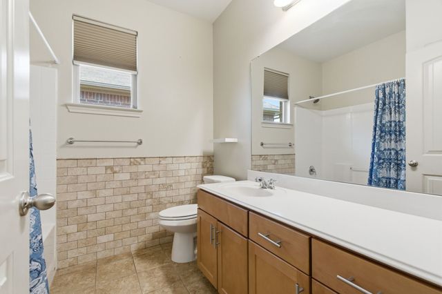 1237 Mesa Crest Drive, Fort Worth, TX 76052