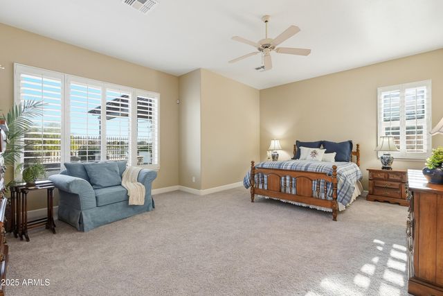 6679 S LYON Drive, Gilbert, AZ 85298