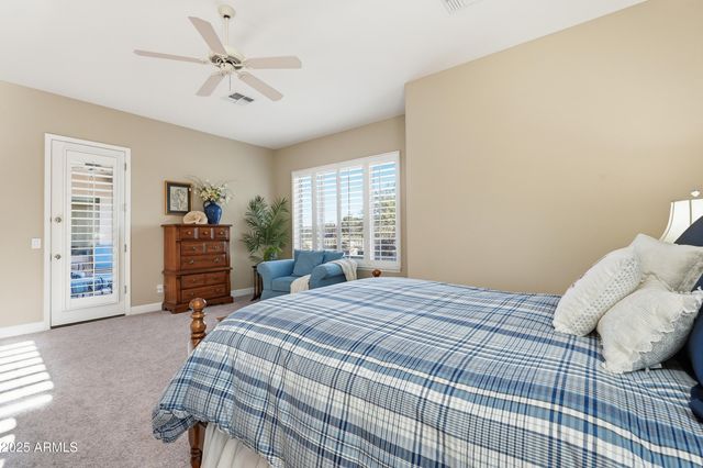 6679 S LYON Drive, Gilbert, AZ 85298