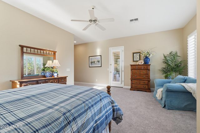 6679 S LYON Drive, Gilbert, AZ 85298