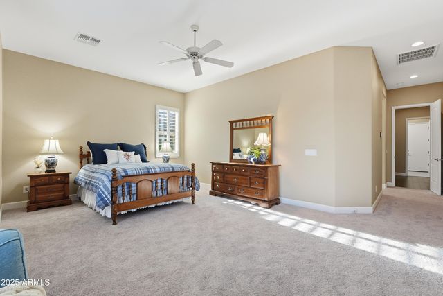 6679 S LYON Drive, Gilbert, AZ 85298