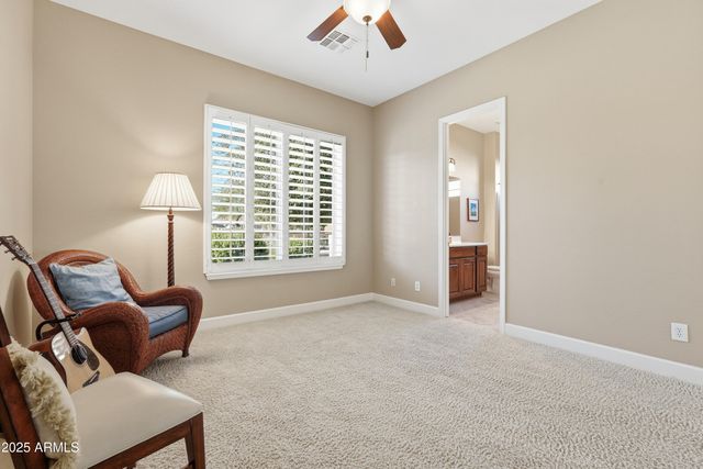 6679 S LYON Drive, Gilbert, AZ 85298