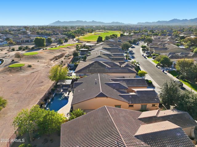 6679 S LYON Drive, Gilbert, AZ 85298