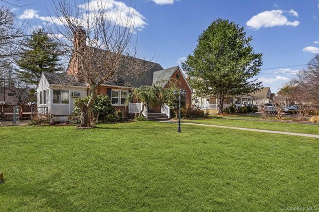 544 Birch Street, West Hempstead, NY 11552