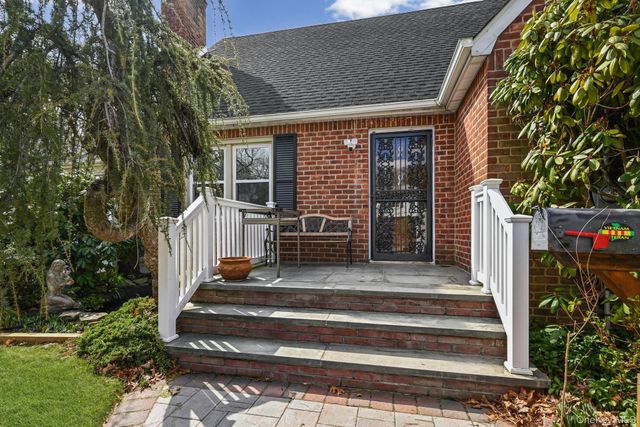 544 Birch Street, West Hempstead, NY 11552