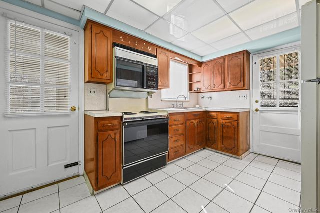 544 Birch Street, West Hempstead, NY 11552