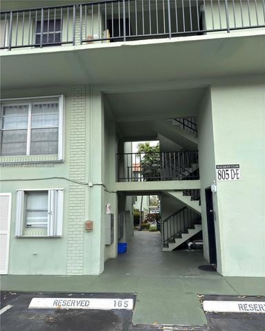 805 W Oakland Park Boulevard D19, Oakland Park, FL 33311