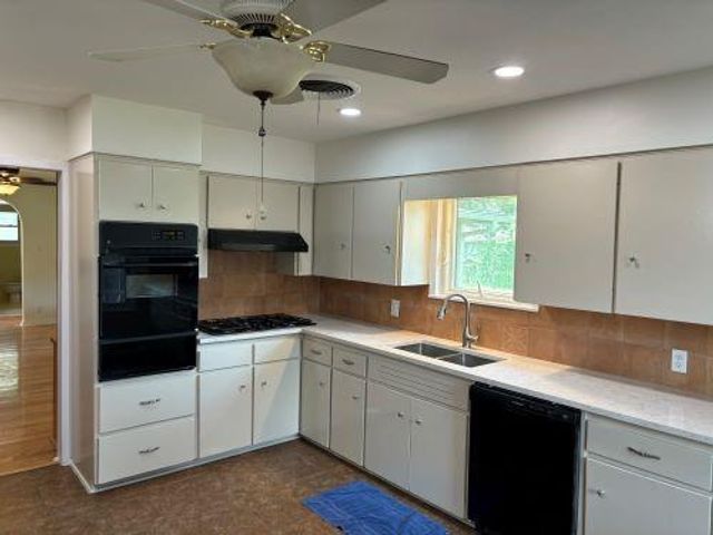 1809 Duke Ave, Austin, TX 78757