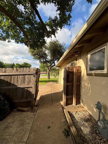 1809 Duke Ave, Austin, TX 78757