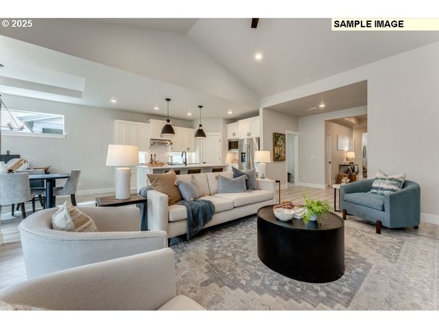 7341 Se Treeline St, Hillsboro, OR 97123