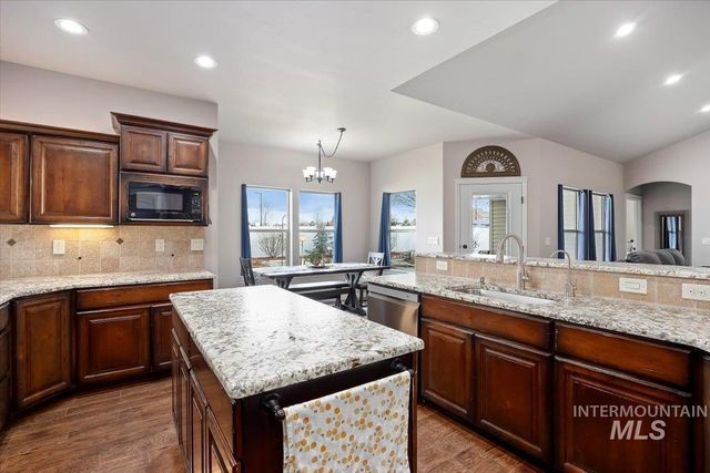 921 Ballard Ln., Kimberly, ID 83341