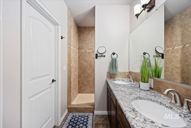 921 Ballard Ln., Kimberly, ID 83341