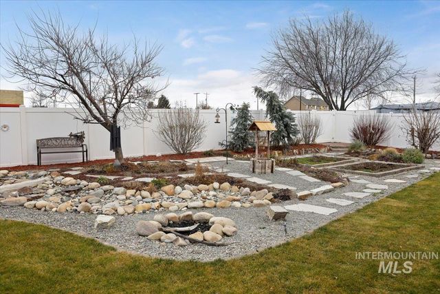 921 Ballard Ln., Kimberly, ID 83341