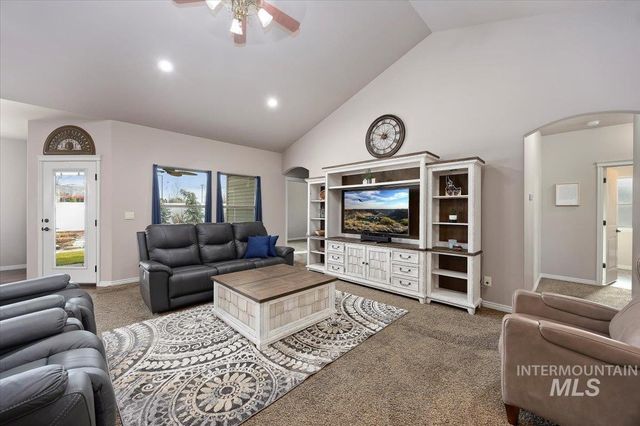 921 Ballard Ln., Kimberly, ID 83341