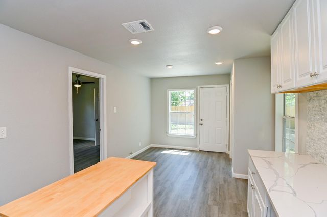 4714 Nichols Street, Houston, TX 77020