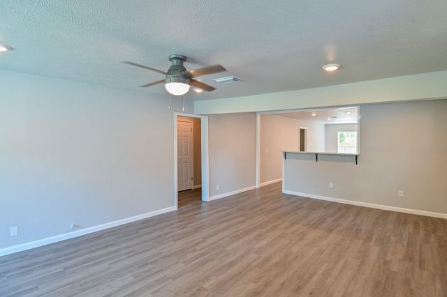 4714 Nichols Street, Houston, TX 77020