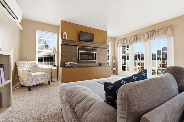 3102 Caroline CRES, Suffolk, VA 23435