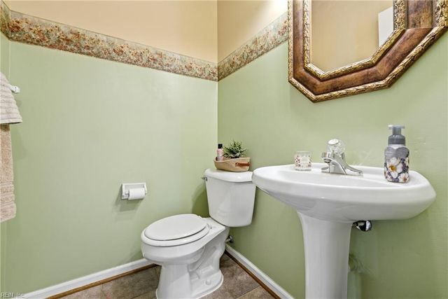 3102 Caroline CRES, Suffolk, VA 23435