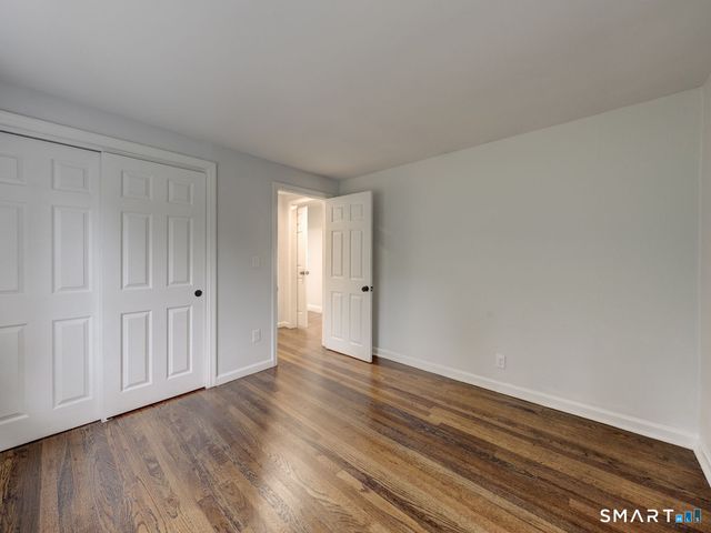 11 Cheshire Road, Prospect, CT 06712
