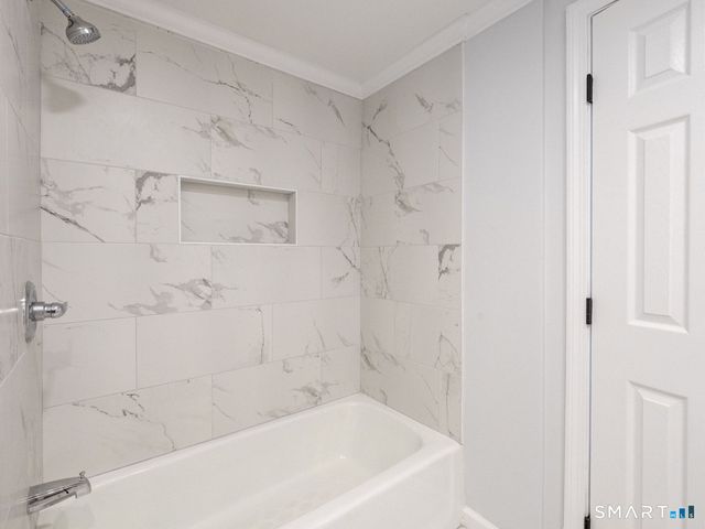 11 Cheshire Road, Prospect, CT 06712