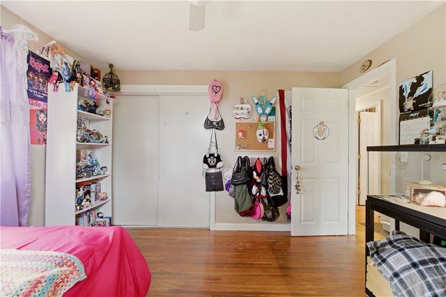 24 Harbor View Road, Portsmouth, RI 02871