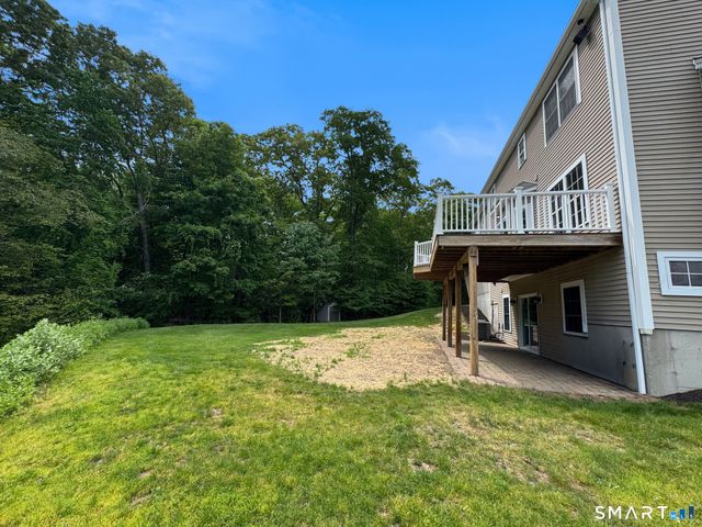 30 Castlewood Drive 30, Monroe, CT 06468