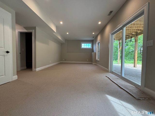 30 Castlewood Drive 30, Monroe, CT 06468