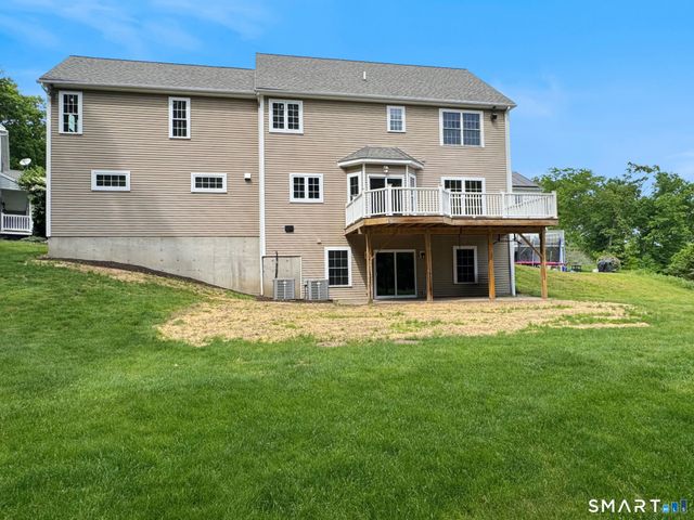 30 Castlewood Drive 30, Monroe, CT 06468