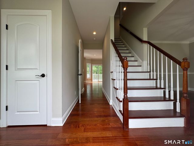30 Castlewood Drive 30, Monroe, CT 06468