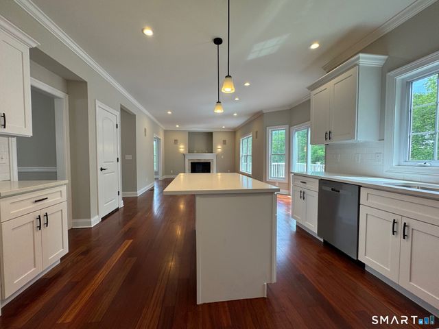 30 Castlewood Drive 30, Monroe, CT 06468