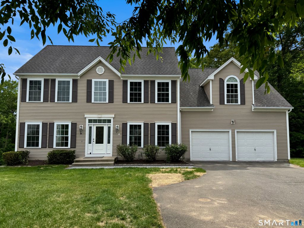 30 Castlewood Drive 30, Monroe, CT 06468