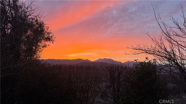 1080 Knoll Street, San Bernardino, CA 92407