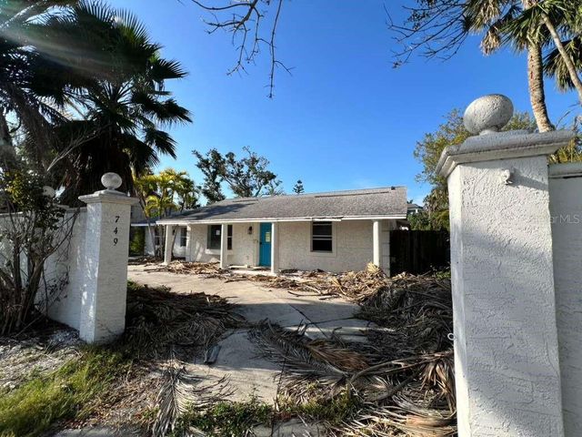 749 SIESTA DRIVE, Sarasota, FL 34242